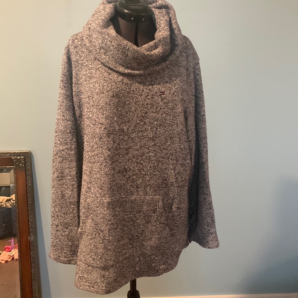Tommy Hilfiger Sweatshirt Tunic or mini dress- Soft and comfy. Extra large